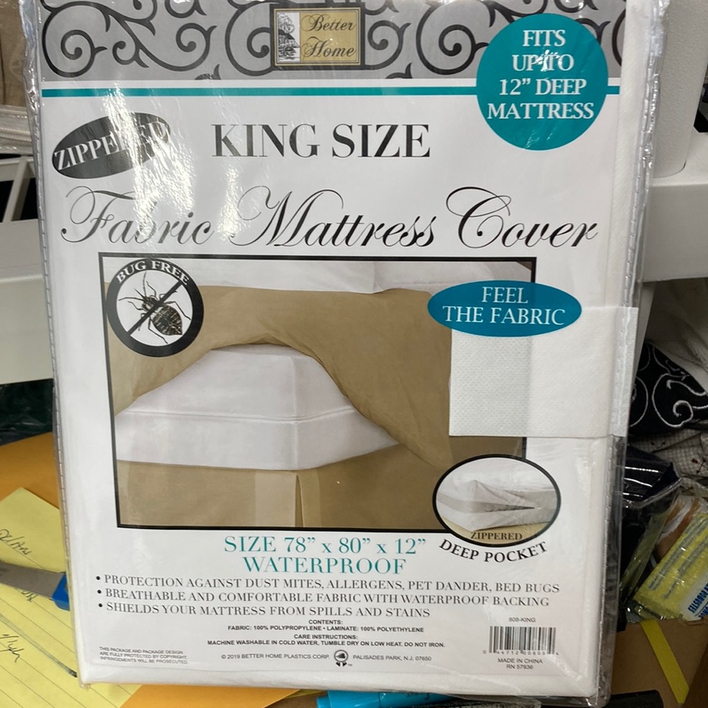 King fabric mattress cover protects against bed bugs, fully zippered